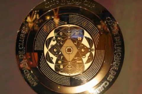 شاهد.. الكشف عن شكل كأس العالم للأندية (صور)